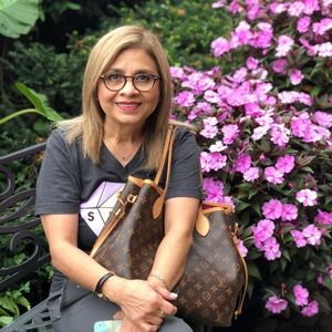 Meet your Posher, Janie